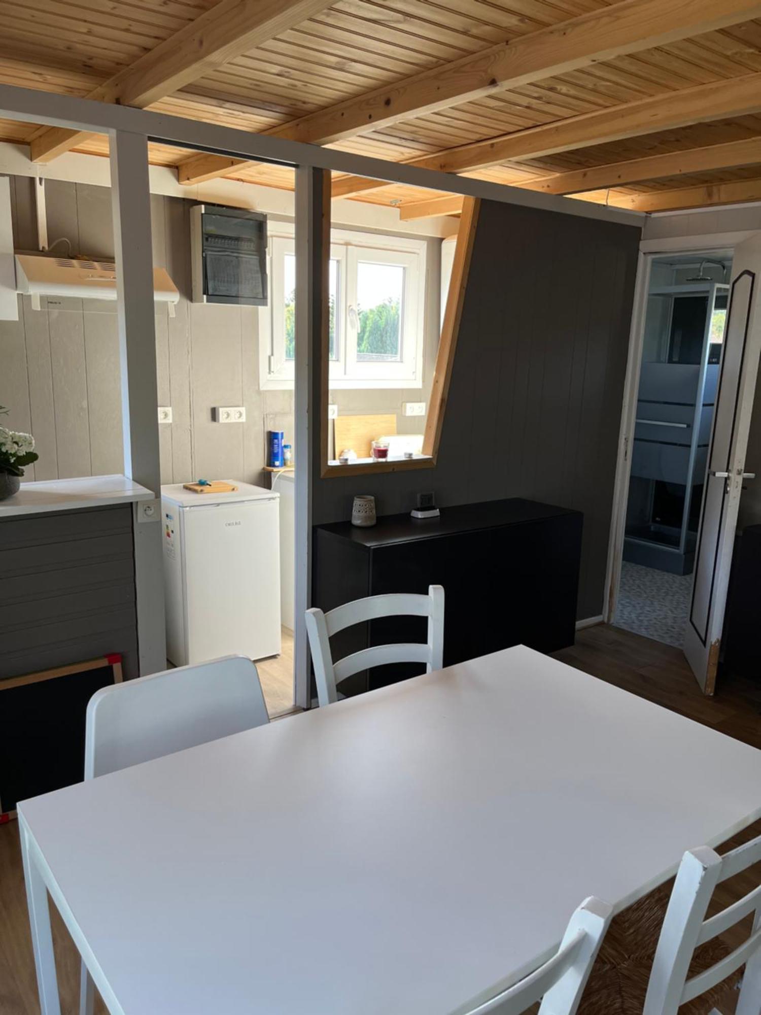 Chalet Charmant Monika Avec Piscine Yvoir ภายนอก รูปภาพ