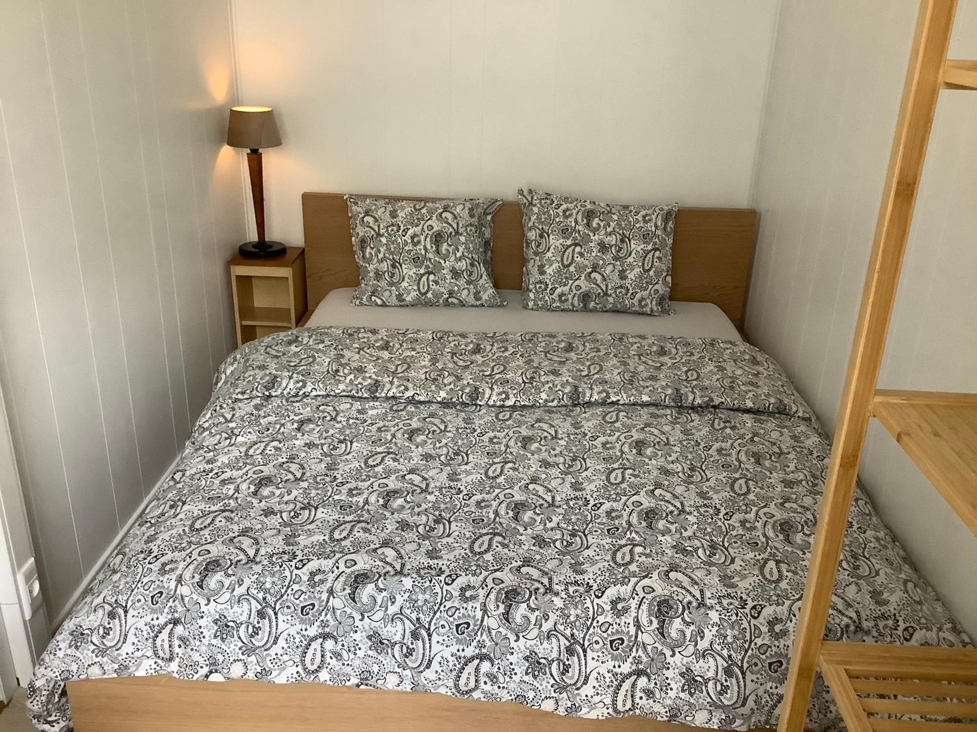 Chalet Charmant Monika Avec Piscine Yvoir ภายนอก รูปภาพ