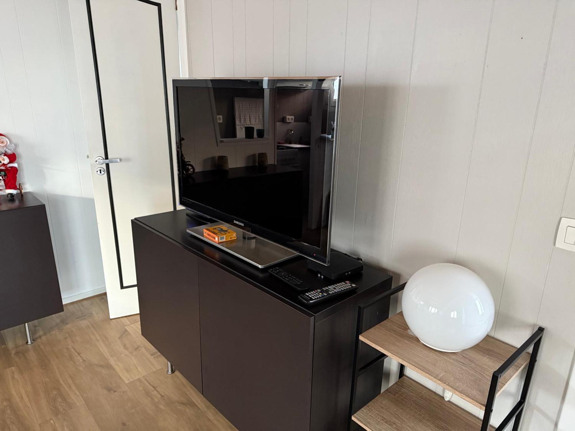 Chalet Charmant Monika Avec Piscine Yvoir ภายนอก รูปภาพ